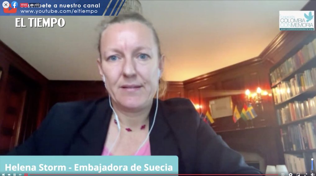 MariacSuecia's tweet photo. Hoy conmemoramos 31 años del terrible hecho que acabó con la vida de 107 personas a bordo del vuelo Avianca. Nos alegra poder contribuir junto a @OIMColombia a @fccmemoria para elaborar el informe que aporta a esclarecer la verdad @ComisionVerdadC 👉 https://t.co/fvIEWQf9bx https://t.co/IKwXnQb8ds