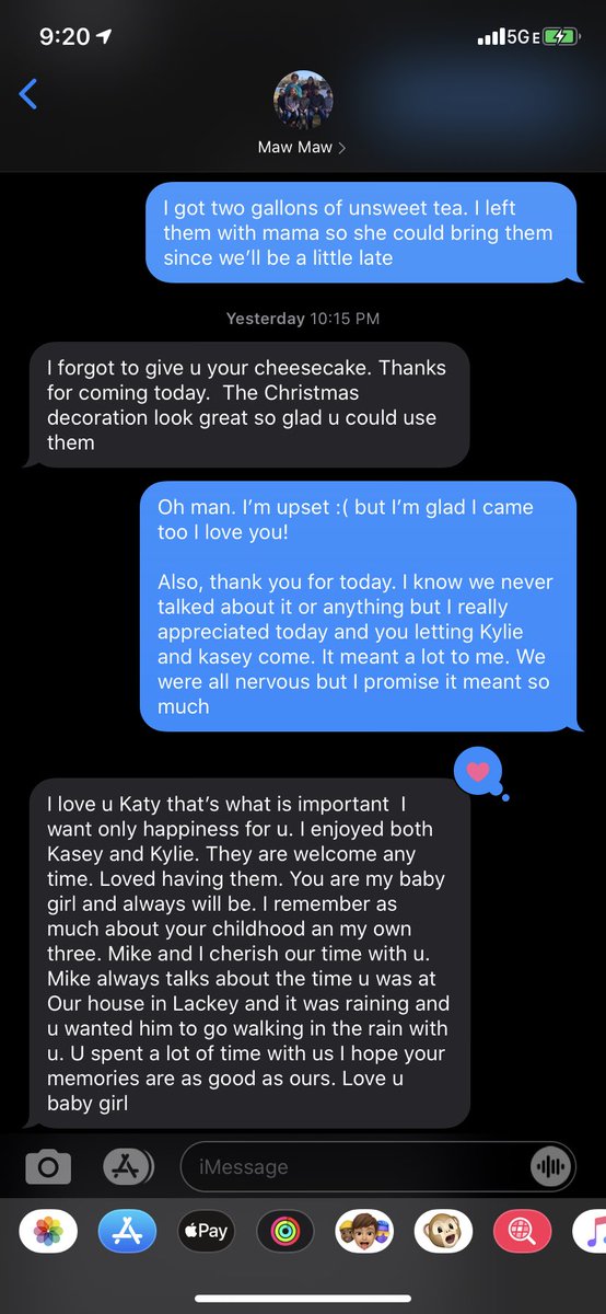 kduling21's tweet photo. I’ve never brought anyone home for the holidays before but this year I worked up the nerve to ask her if I could bring my family. Needless to say, I am overwhelmed with love &amp; happiness that I finally got to spend thanksgiving with ALL of my loved ones in one place. ❤️ https://t.co/cMKnJMvVJu