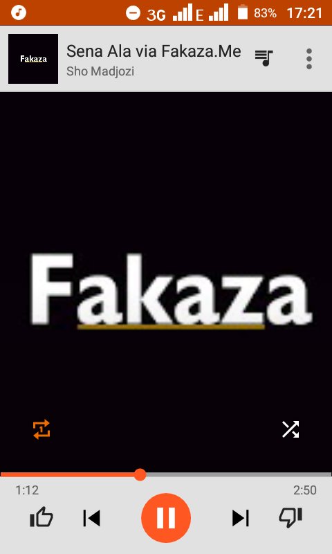 SphesihleVil's tweet photo. @ShoMadjozi 🔥🔥🔥 It's too much yeerr
#SenaAla
#WhatALife https://t.co/qpLmLfTZi2