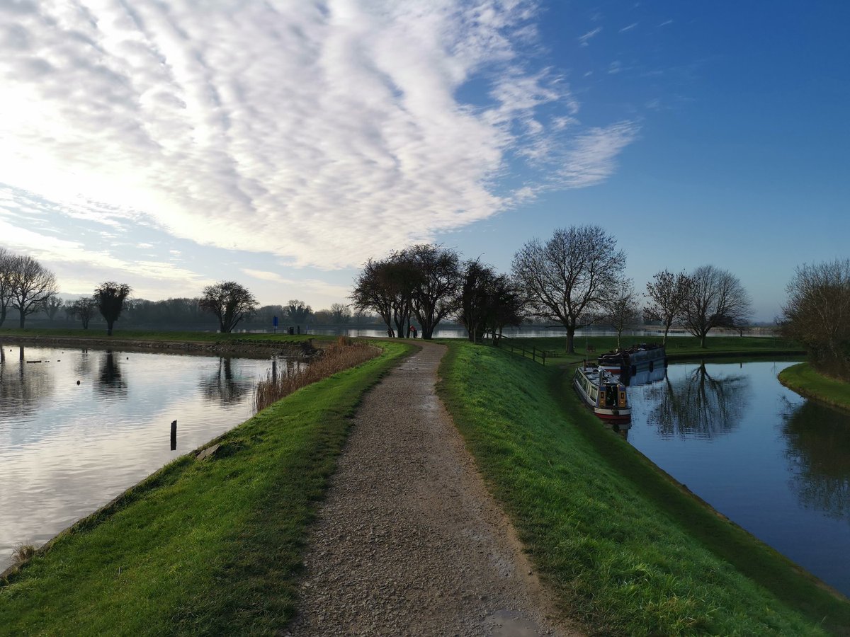A few photos from yesterday's site visit to the Tring group of reservoirs. Contract maintenance works have progressed well and what a pleasant day it was to make a change from the usual work from home environment! #Tringford #Marsworth #Startops #Wilstone