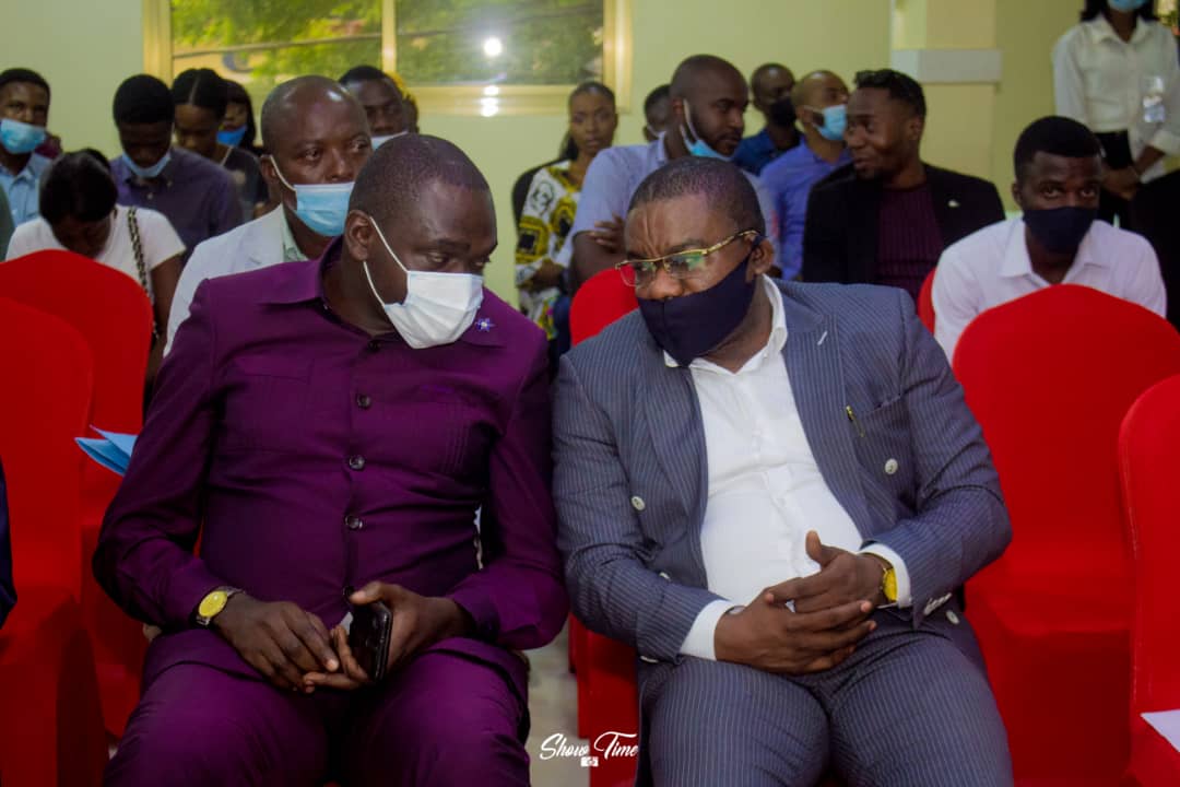 FNJEC2's tweet photo. Le Coordon National de la #FNJEC @erickmakuala1 a participé ce merc  au Forum de l'innovation des Jeunes Congolais.Ayant accompagné cette initiative dès le début et classer parmi les principaux intervenants, il a invité L'Etat à soutenir les jeunes entrepreneurs. https://t.co/i3jv1NILSx