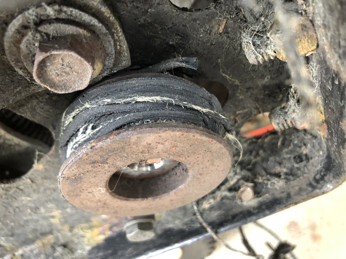 MikeCurkov's tweet image. Installed the new belt myself last winter. Weird...it didn’t work... #DIY #Toolman