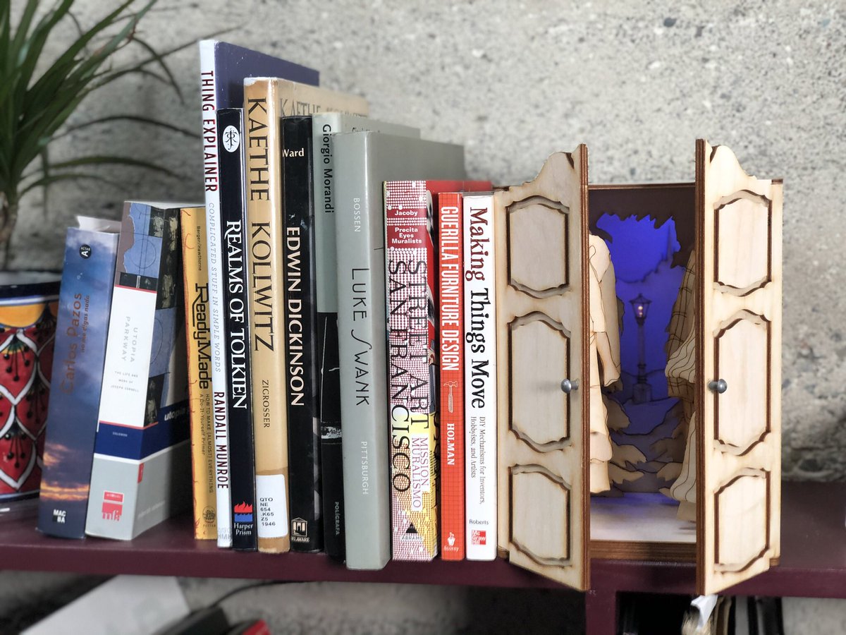 schac_attack's tweet photo. Pssst— BOOK NOOKS ARE BACK!!! If you couldn’t grab one last time, now’s your chance! 🎁⏳

A limited run are now available for holiday pre-order in my @Etsy shop. 👉🏻 https://t.co/zjR3lVo2Kj

#booknook #diorama #shopsmall https://t.co/sFBJTIWjtY