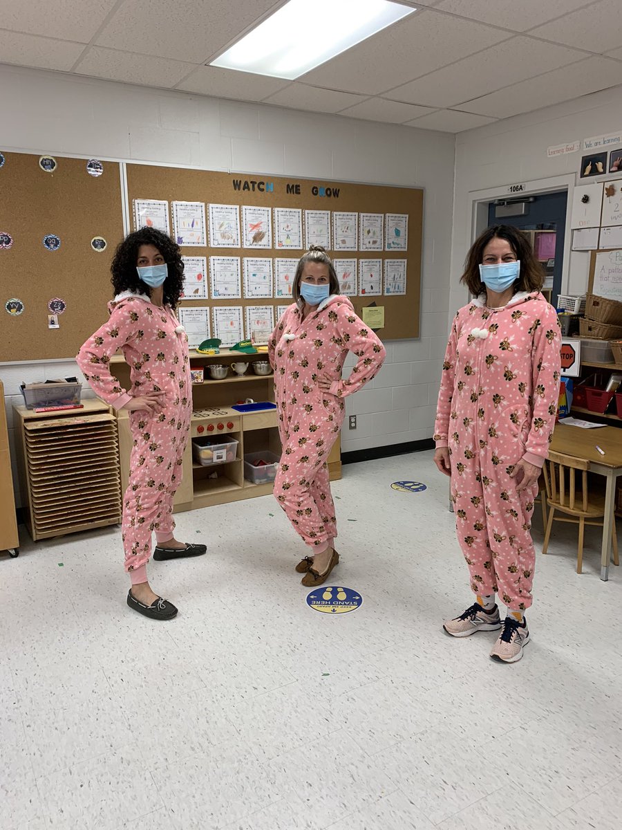 letsos_maria's tweet photo. Pajama day spirit in Kindergarten! @ash_eveson @Westmount_ps https://t.co/kYMBQfWg8q