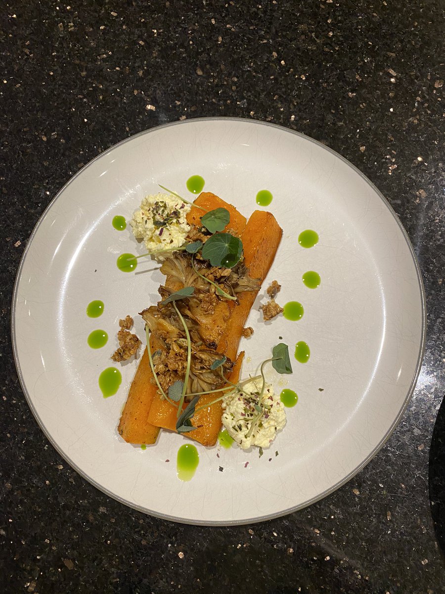 imogenclark's tweet photo. Great evening cooking the MasterClass with @AngelHetton and @wellockshome and my sous chef did all the work! Result! #wellocksathome https://t.co/ufKXyMyPCi