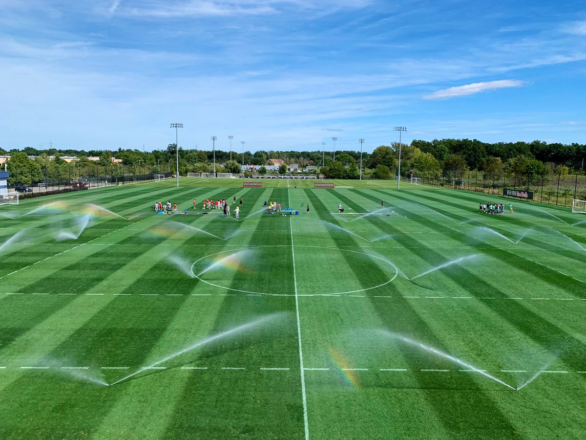 JeradRMinnick's tweet photo. Amazing too! @RedBullArena was home to @impactmontreal this fall + @NYCFC for a time = 22 @MLS &amp; @USLChampionship matches in 11 wks

RBTF also welcome Montreal, along w @NewYorkRedBulls @NYRBII &amp; @SkyBlueFC

Cheers to @dan_shemesh @neal_sitzman @DmartyMcDoog @zackholm11 &amp; team!🙌 https://t.co/df6RhK7mGY