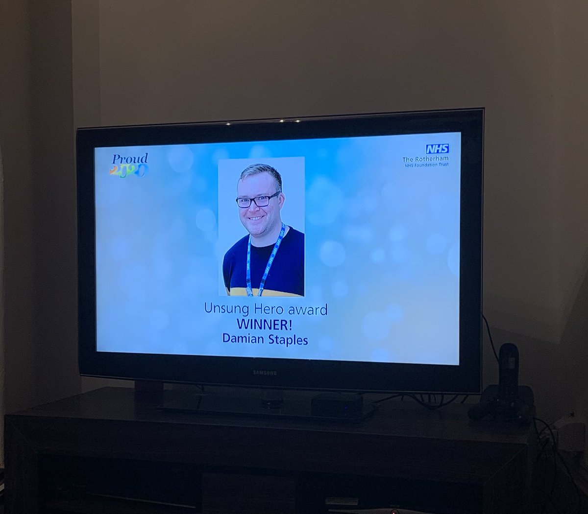 LeePMoran's tweet image. If #Damien is running the @RotherhamNHS_FT he has to tweet this ether way; He has been onsite &amp;amp; available throughout #COVID19 ensuring #EssentialCommunication #TRFTproud  #ThankYou 💙❤️💙 #NHScomms