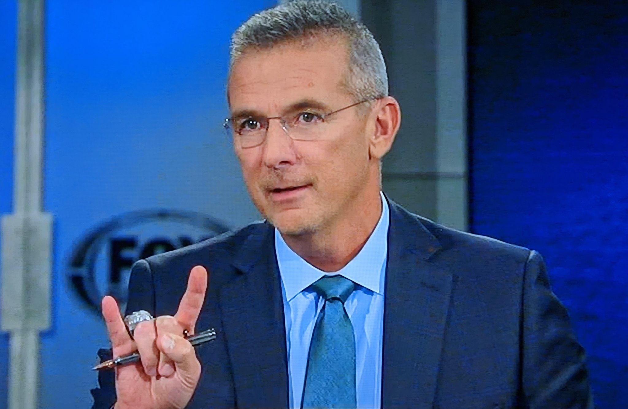 En25QHWUcAIlbM1?format=jpg&name=large