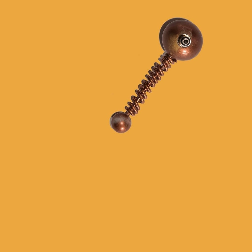The goal is to help put together an adorable and sweet robot before time runs out!