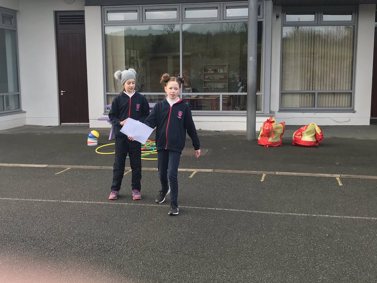 CorcaghanNS's tweet photo. Keeping Active today as part of Active Outdoor Classroom πββοΈπββοΈπΆββοΈ#everymovementcounts #betterconcentration @ActiveFlag @HealthyIreland @PDSTpe https://t.co/kdiTVo5h74