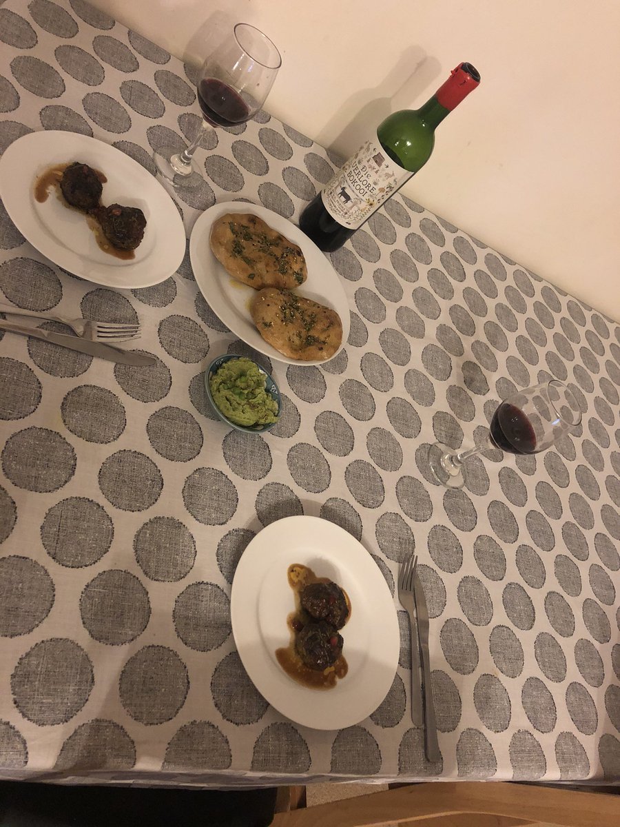 Sstampcomms's tweet photo. Just outstanding #getmygoat meal from @peaporridge this evening with my eldest @RyanPickley Thoroughly recommend, havenโt even tackled dessert yet as soooo filling #supportlocal https://t.co/OhJ0WtnMBg