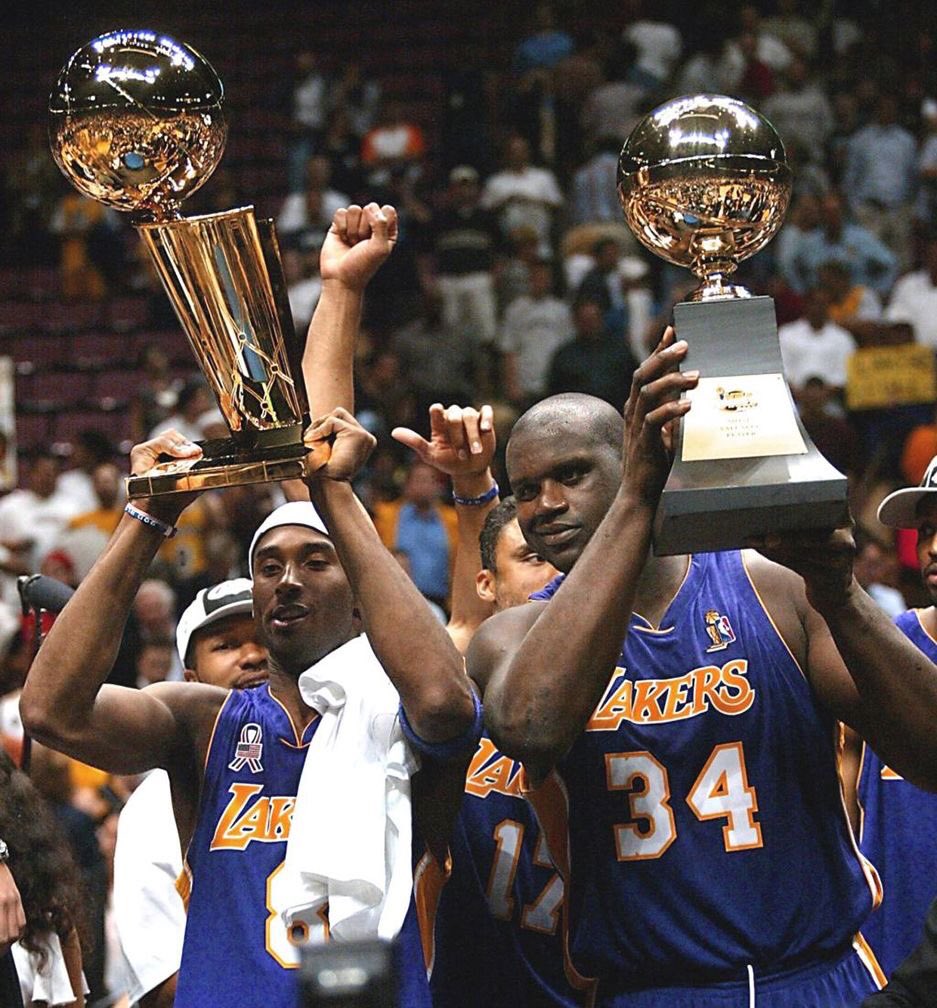 Kobe & Shaq - 2002 NBA Finals Stats (Last 2 Games)Kobe:30.5 PPG + 6.0 RPG + 6.0 APG + 1.5 SPG on 53.8 FG% & 63.2 TS%Shaq:34.5 PPG + 10.5 RPG + 3.0 APG + 3.0 BPG on 61.5 FG% & 64.5 TS%Both games were very close with Kobe being super clutch and guarding Jason Kidd
