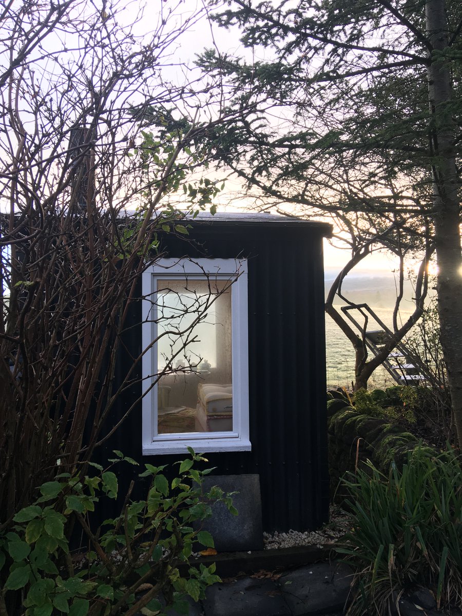 RiaDunkley's tweet photo. It's amazing that I could be at #Communicate20 and also be in my shed - though it might be warmer at an in-person conference! https://t.co/fe8Tg13mdG