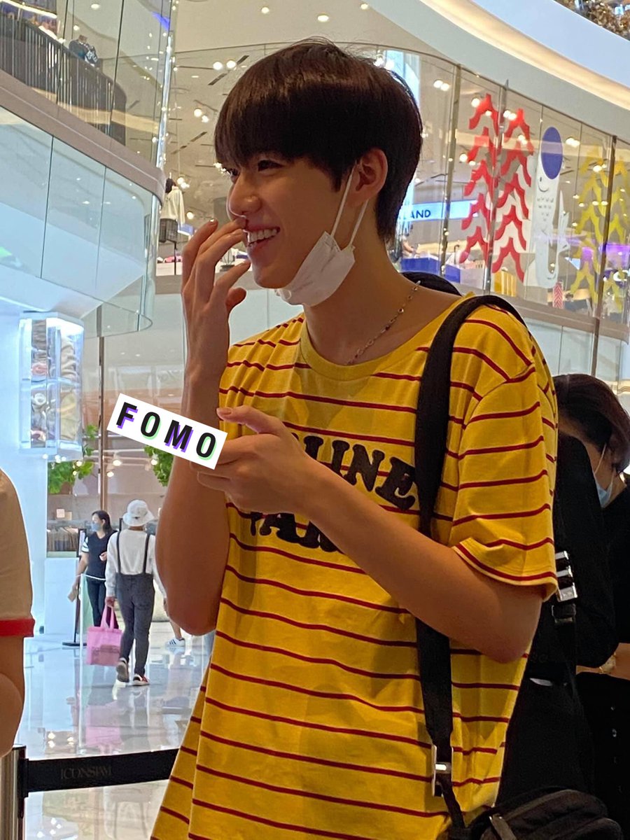 BKPPTrendfam's tweet photo. หนุ่มนักช็อป🤏🏻 https://t.co/dwVGzmdLLM