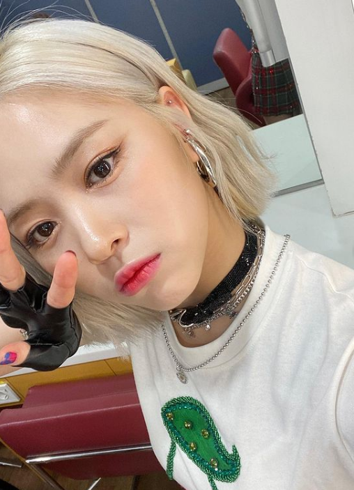 ItzyncO's tweet photo. 𝔸𝕃𝕃 𝕀ℕ 𝕌𝕊 ─ #THY127CB  #THY127KI @STELLAR_TOWN 

Luna ya se puso bonita para asistir al cb de los chicos de @TECHNOClTY hoy, de verdad esperamos que el show sea fenomenal, muchas gracias por habernos invitado! https://t.co/tLl7IFd2Km