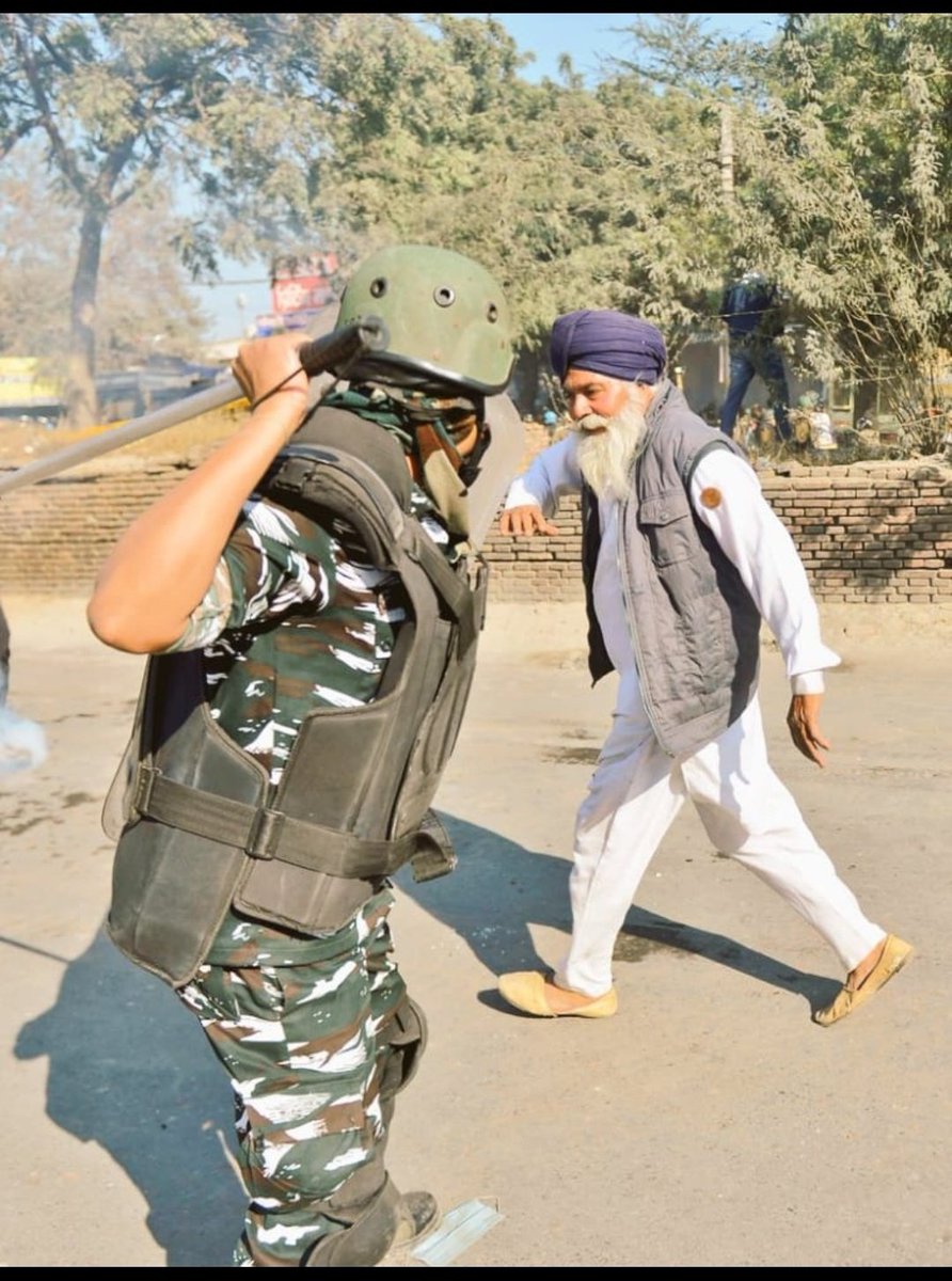 CSF_National's tweet photo. भगवान का सौदा करता है, इंसान की क़ीमत क्या जाने,
जो “धान” की क़ीमत दे न सक���, वो “जान ” की क़ीमत क्या जाने.?
#IStandWithFarmers https://t.co/sA7rf7tL3E