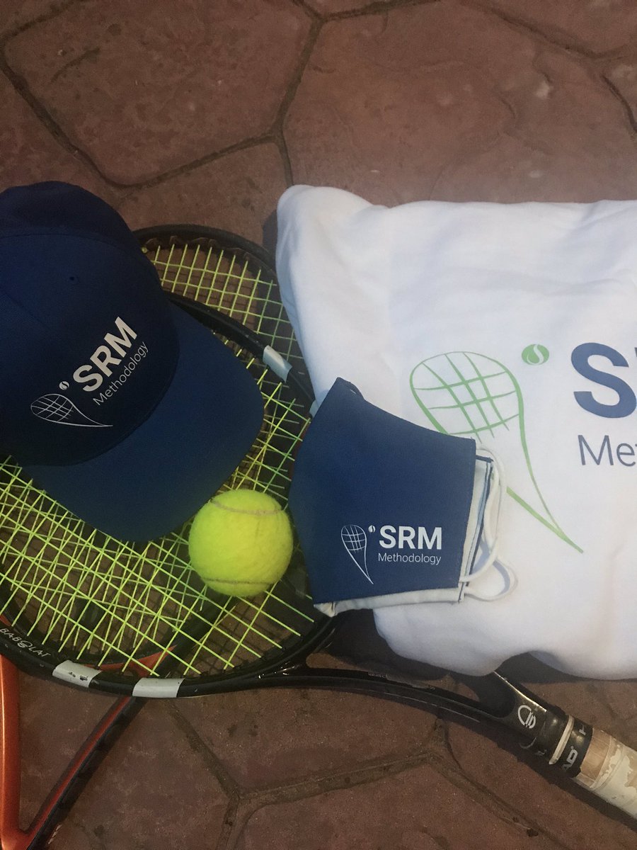 SportRacketM's tweet photo. Ya no salimos sin nuestra equipación completa! No te olvides la mascarilla #COVID19 #protegete #sportracketmanagement https://t.co/bq8EbECTaD