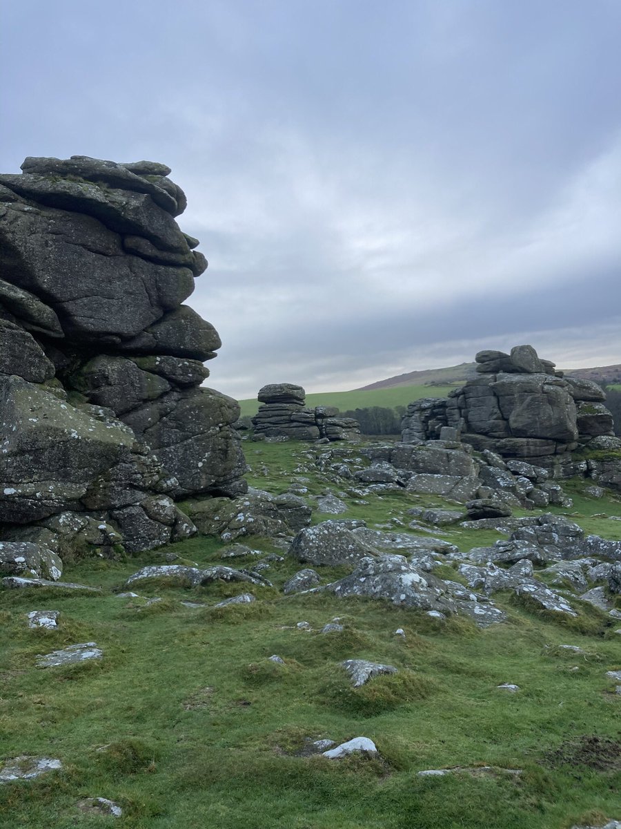 CoxonGeorge's tweet photo. Every so often you got to press the off / pause button - even if for only for a few hours Back ready for 2nd #Namastecare session tonight at #pottlescourt #Haytor #Houndtor #Saddletor #dartmoor β°π§πΌββοΈπ€ https://t.co/kWOjEDLQhH