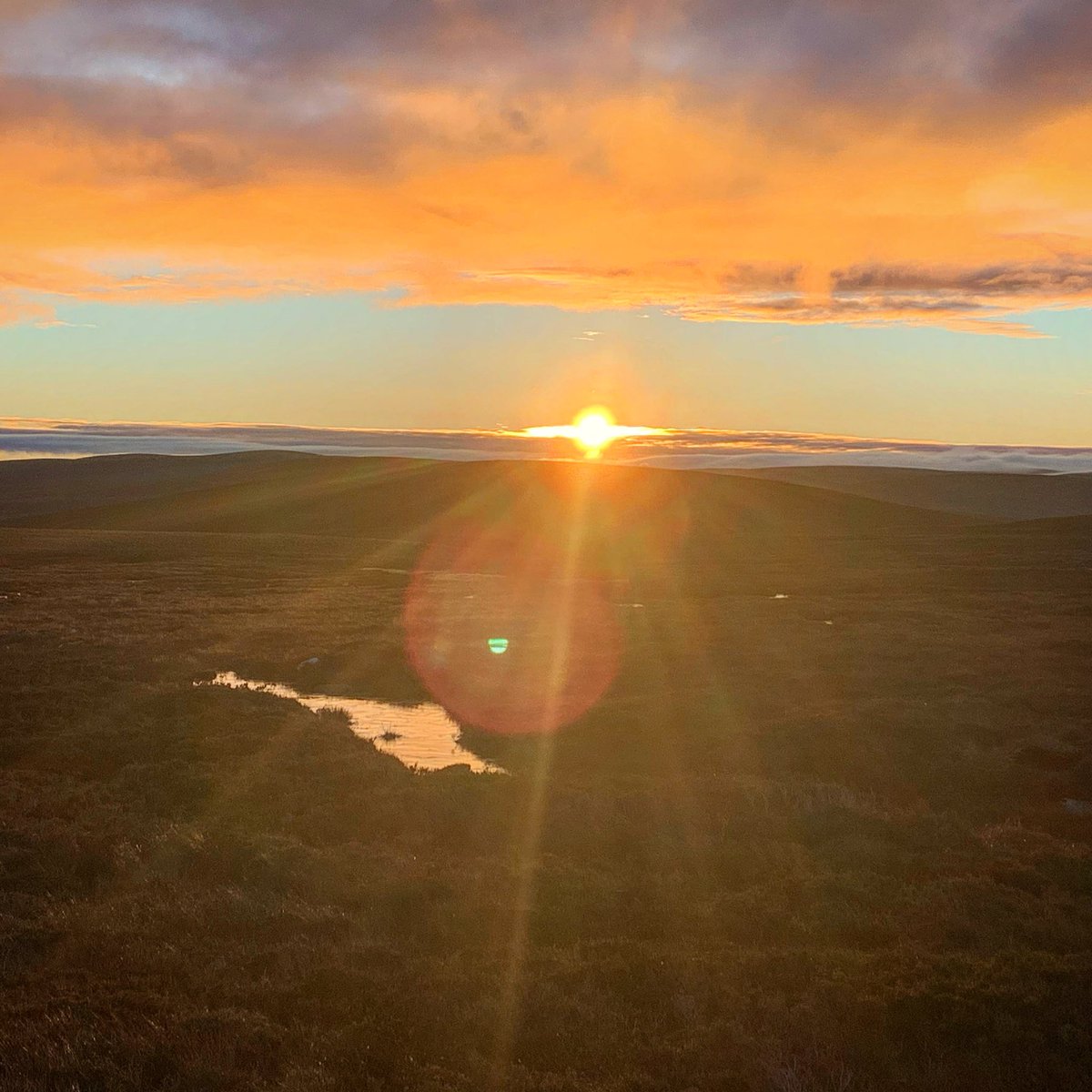 Balmoral_Castle's tweet photo. Balmoral rangers were working above the clouds today on Lochnagar, undertaking foot path maintenance work. We have over 100kms of paths on the estate that require constant maintenance. Thanks to our two local volunteers who gave us a hand. https://t.co/HdN0PmmfmF