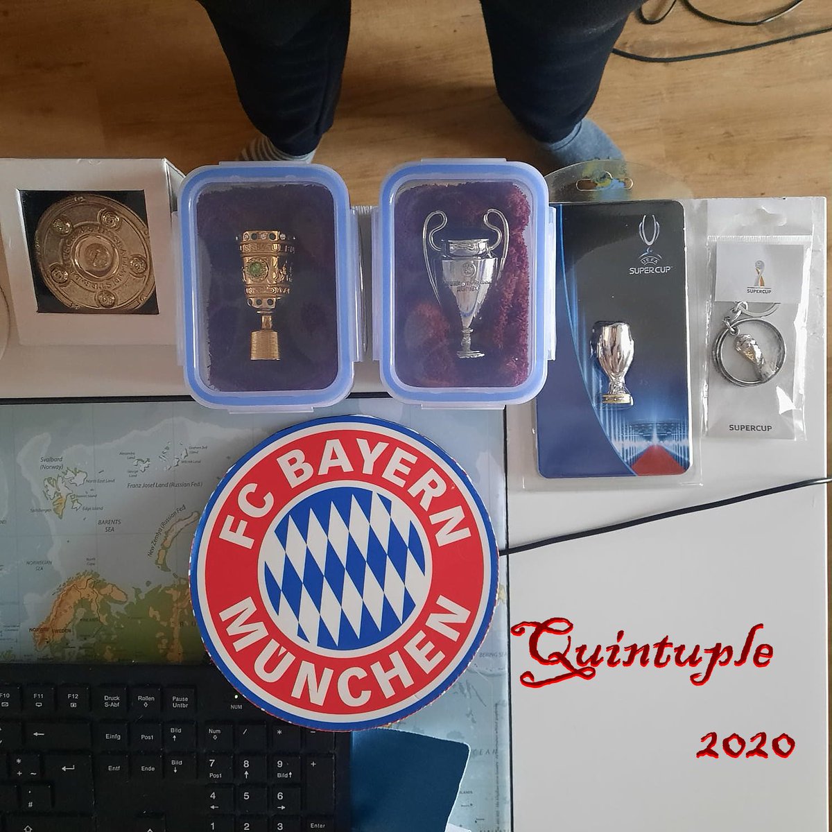 MIASANFANS's tweet photo. SERVUS LEUTE! Bitte bleibt gesund! Ich hocke auf der ROLLE, höre Musik und pflege https://t.co/cu8udjL5Hs * Viel Glück den Baskets und den Amateuren und morgen unseren BUAM bei #VFBFCB! #PACKMAS * Mit Esther Lindhorst https://t.co/SWp4riixPZ