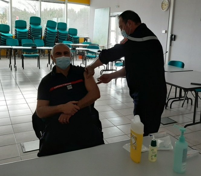 Sapeurs-Pompiers Ardèche tweet media