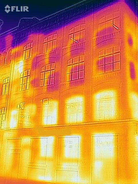 Vantagecon's tweet image. Vantage are always one step ahead and thinking what the client may need without them asking. 

Recent positive use of our thermal imaging has seen us retrofit secondary glazing to properties, track water ingress through brickwork and more.

All saving the clients time and money!