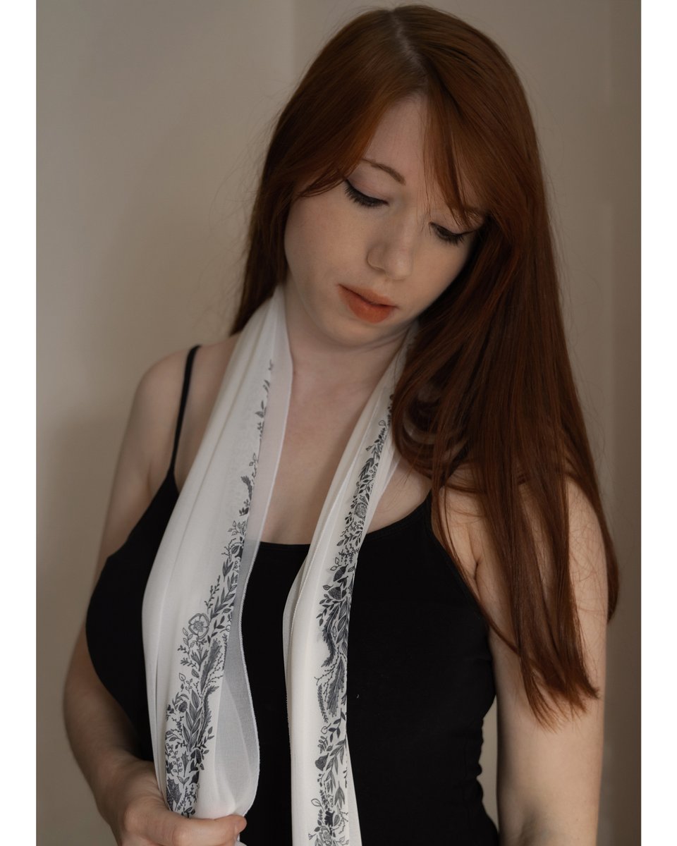 Sophie Erin Evans tweet media