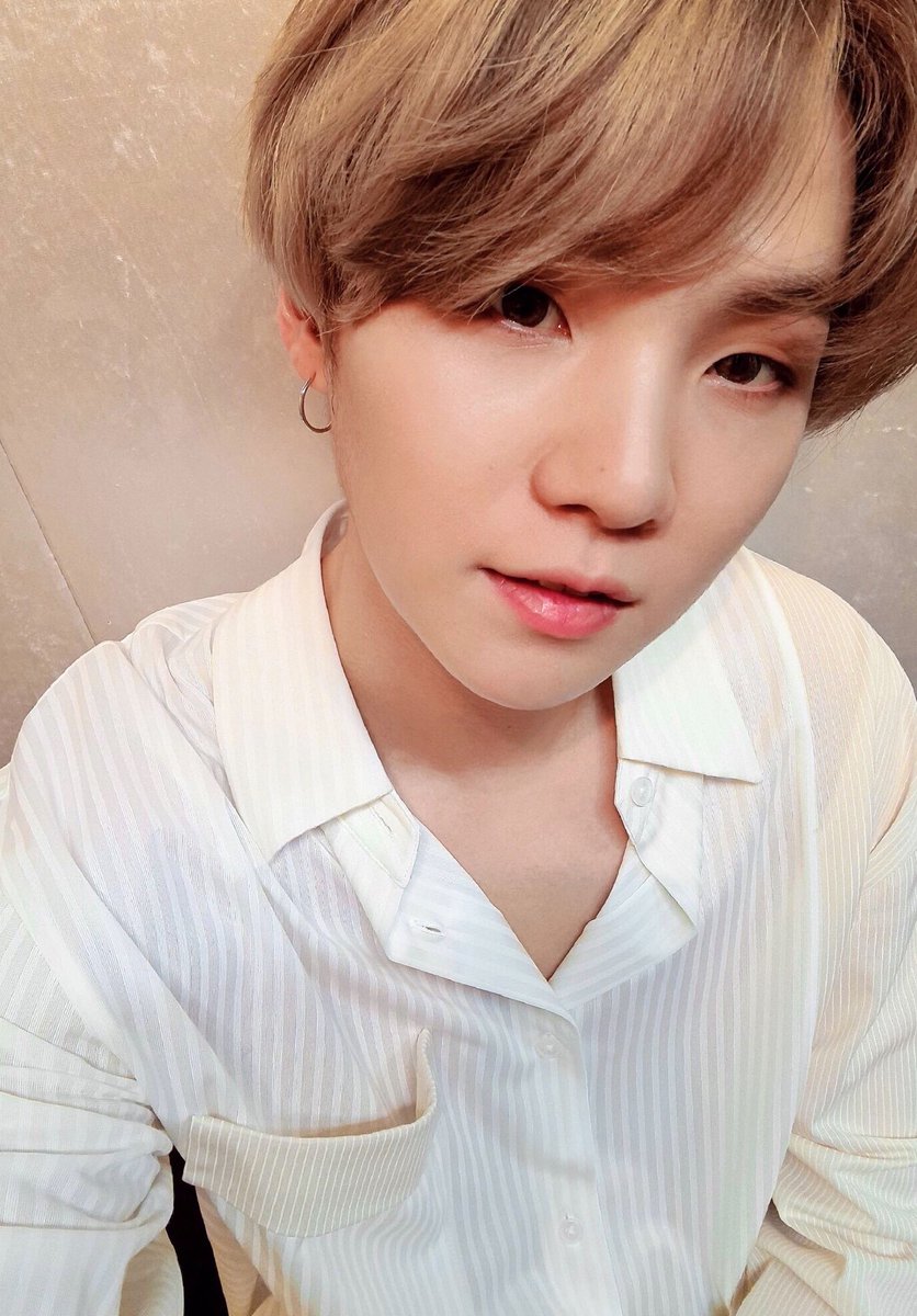 yeomberry's tweet image. Mi corazón OQKEOALDLQLRLALLDLENOOOO