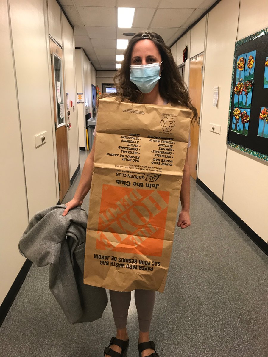 CherryHillSD75's tweet photo. Dress as a Book Character Day at Cherry Hill. #cherryhillspirit https://t.co/3JgnEc0EB0