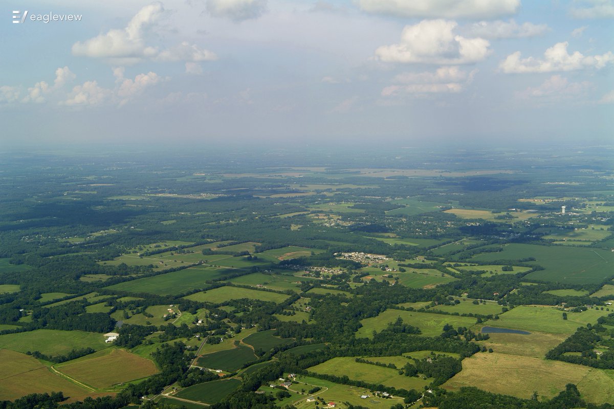 EagleViewTech's tweet image. Wake up from your food coma - it's time for November's #ImagesOfTheMonth! 🌊☁️🚤
ow.ly/qJgq50Cws5v

#aerialimagery #highresolution #imagery