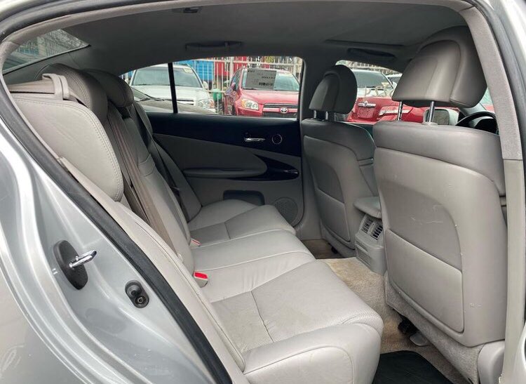 BuyLagosLtd's tweet photo. Asking Price: 4m (Slightly Negotiable)
If interested, DM for Inspection or Call 07057192264 or Whatsapp; +2347084317843
#BuyLagos #BuyLagosLtd #Lagos #LagosIsland #usedcar #AutoDealership #CarDealer #CarSales #Lexus #LexusCars #LexusGS300 https://t.co/cNdReIWQf4