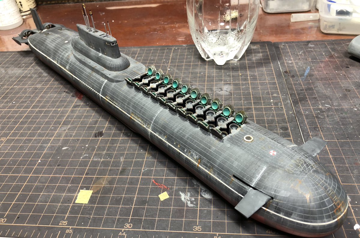 ホビーボス 1/350 タイフーン級 完成です。世界最大の潜水艦はやっぱり