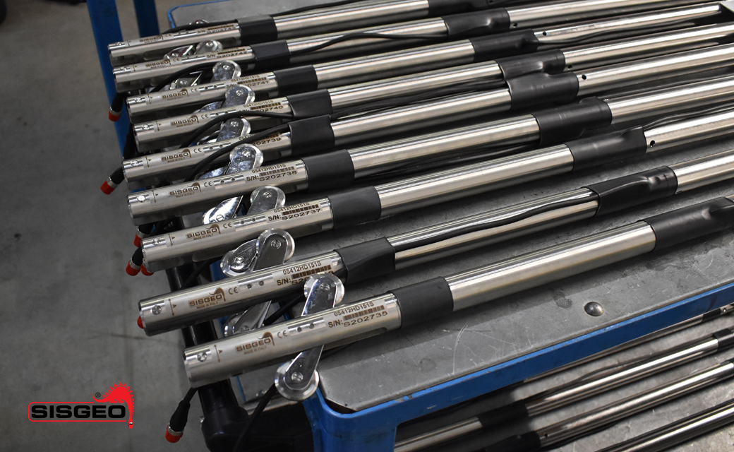 LSisgeo's tweet photo. Our digital IPIs #sensor, have been tested and are ready for shipment to SISGEO ASIA PACIFIC Co., Ltd.
They will be installed in several exiting #dams around Thailand.
#sisgeo #inclinometers #damsmonitoring #precisioninstruments #geotechnicalmonitoring https://t.co/XYenyZSO5C