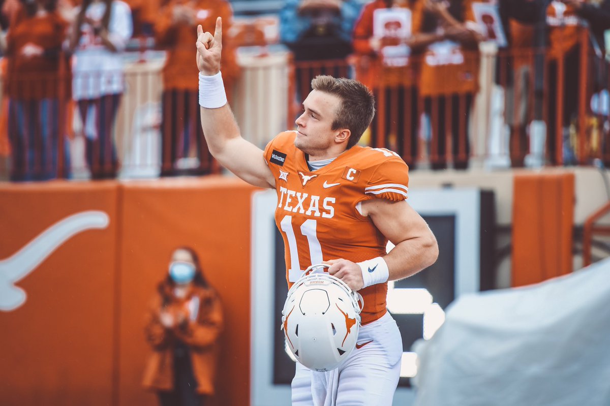 TexasLonghorns's tweet photo. Last game in DKR for QB1 🤘 https://t.co/ao6D9SOg66