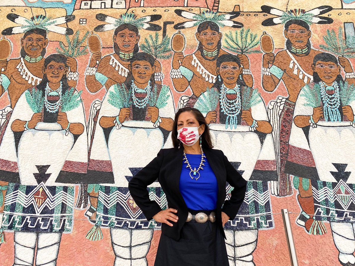 DebHaalandNM's tweet image. Today we celebrate our Indigenous cultures. We take time to honor our ancestors and give thanks for their contributions to this country. On this #NativeAmericanHeritageDay, we also recommit ourselves to the continued fight for equal opportunities for all.