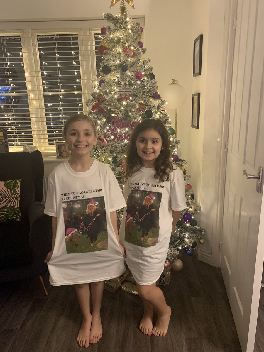 RachelAshcroft6's tweet photo. We’ve got our brilliant @missgemcollins T-shirts and we’re ready for Christmas!! 💗🎄🌟 https://t.co/vtako8KLos