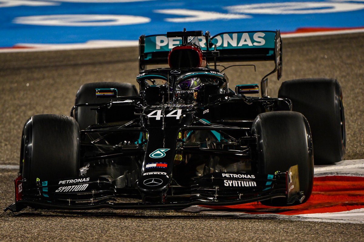 #F1, #BahrainGP : Hamilton en tête des Essais Libres 2 devant Verstappen et Bottas
msports.fr/f1-grand-prix-…