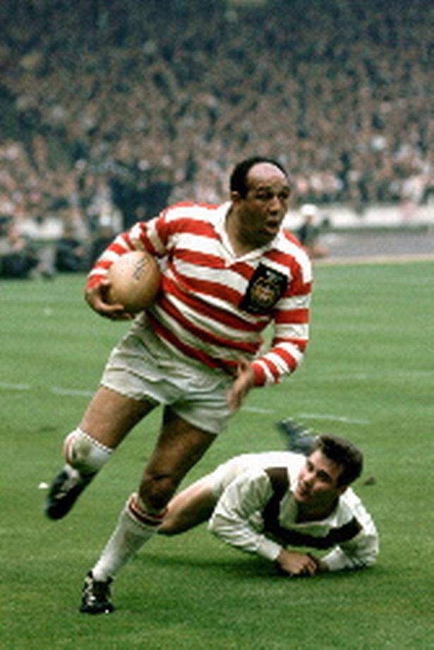BrokenTimeRL's tweet photo. We’ve arrived at the big dance. 

It’s @WiganWarriorsRL vs @Saints1890 in the @SuperLeague Grand Final tonight. 

Who wins? 

RT for Wigan
Like for St. Helens https://t.co/eoma42GYuq