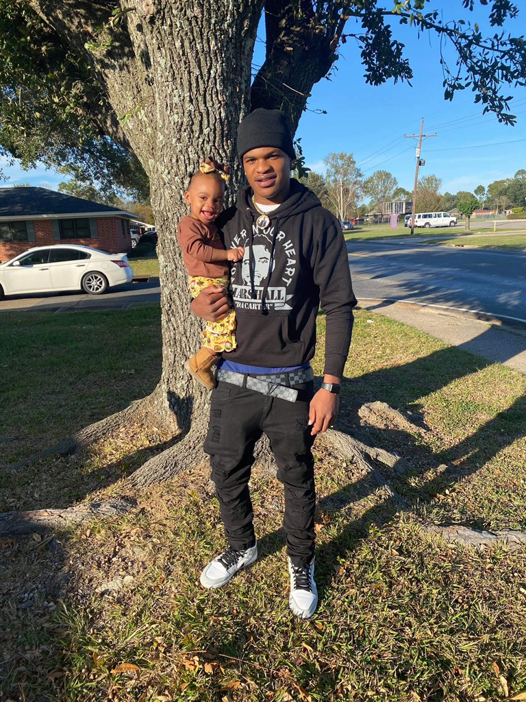 PopItForRoy_'s tweet photo. i never take this for granted, i got nigg’s gone from they families🙏🏾
#LLMarshall
#LLCee🖤 Happy Thanksgiving 🍁 https://t.co/KBrePUQkZT