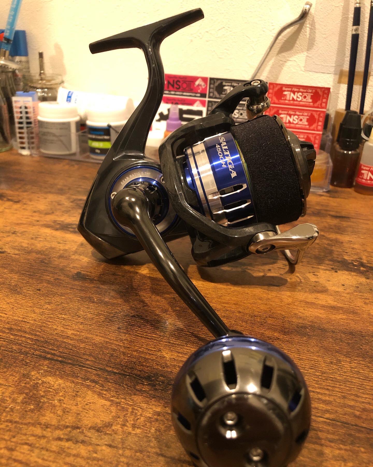 Sr Works Mさまの15ソルティガ4500hと14ソルティガ5500hエクスペディションをオーバーホールさせていただきました 両リールともにフルオーバーホールし各部クリアランス調整 マグオイル注入致しました 現在 非常に混み合っており オーバーホールにお Sr Works Mさまの15ソルティガ4500hと14ソルティガ5500hエクスペディションをオーバーホールさせていただきました 両リールともにフルオーバーホールし各部クリアランス調整 マグオイル注入致しました 現在 非常に混み合っており オーバーホールにお
