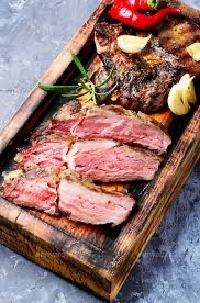 DivideCamp's tweet photo. WIN a quarter of beef cut &amp; wrapped! The odds are in your favor, the raffle winner will be chosen when 250 tickets are sold. Beef is located in Applegate Valley of Southern Oregon.
#winner #beefraffle #veterans #holidaydinner
Click on raffle link below.
https://t.co/6ZfLwF6Gxd https://t.co/IQgdyf8wML