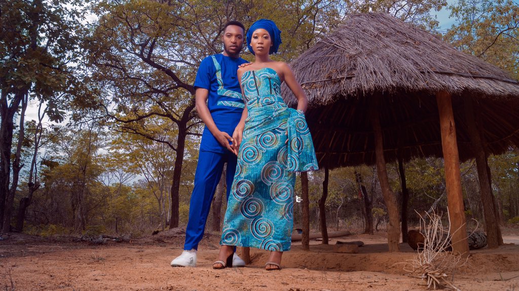 LuwiFashions's tweet image. At Luwi Fashions We make your traditional Love story look beautiful ❤️

PC: Icreate media 🎥 📸