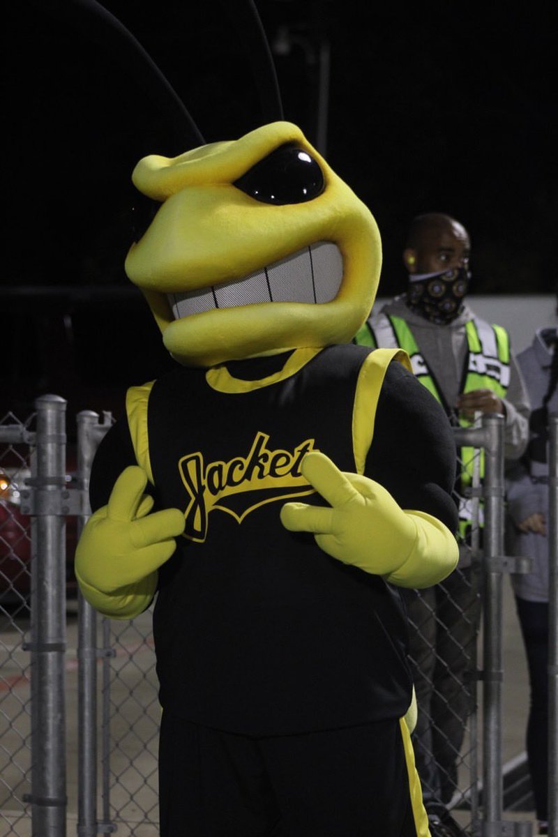 Come and Support your Denison Yellow Jackets at 2pm!! It’s the Last Home Game and Senior Night!!#IGTBAYJ
