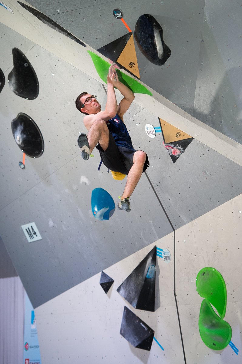GB Climbing tweet media