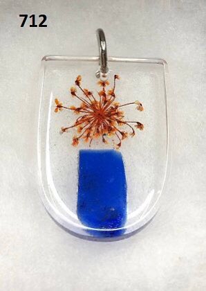 ArgyllSeaGlass's tweet photo. Use code BLACKFRIDAY for 10% off at https://t.co/6JfHhNcKZo 🎉💕🏴󠁧󠁢󠁳󠁣󠁴󠁿
Free UK tracked postage &amp; a #handmade free gift too 💝🎁🛍

#Craftbizparty #FirstTMaster #Inbizhour #BlackFriday #BlackFridayDeals #Scotland #Argyll #celebsforsmallbiz #FridayFeeling #seaglass #Christmas https://t.co/WrTH5uGwWc