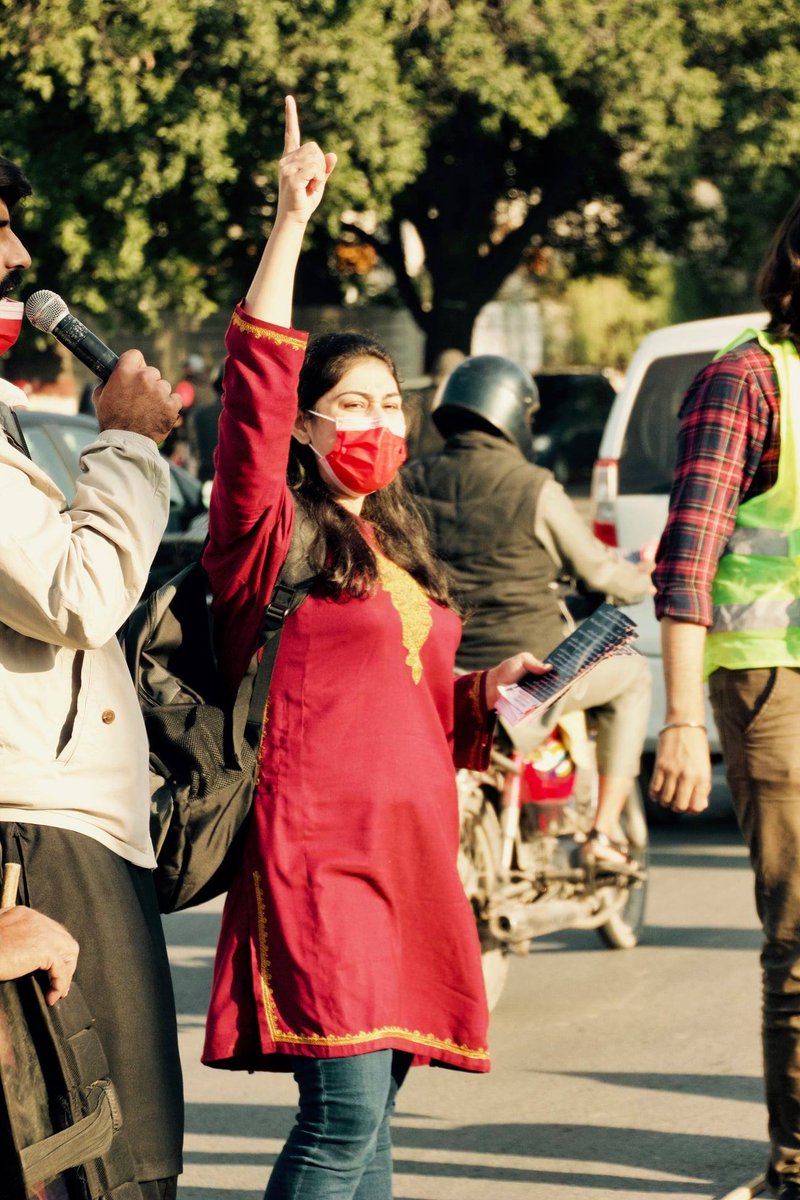 FrontStudents's tweet photo. #Lahore
#StudentsSolidarityMarch2020
#StudentsUnionRestorationMarch
#StudentsLivesMatter
#NoToFIR
#ReleaseAmmarAliJan
2/9 https://t.co/7xrB9MFfSf