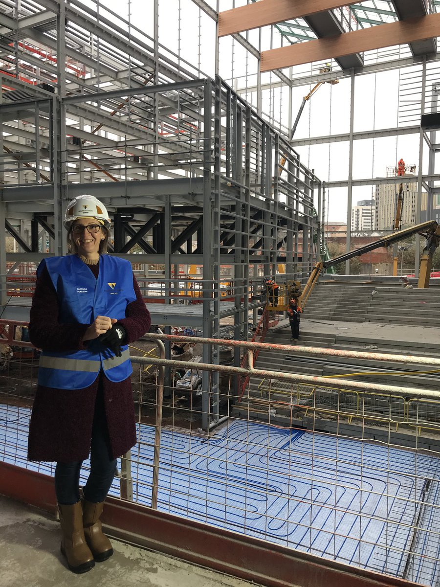 LisaOLNCCG's tweet photo. This is my fabulous colleague and great friend @racelcurry the mastermind behind our new city centre campus @TheMcrCollege Thank you Rachel for creating this wonderful facility for our Creative and Digital students and employers #weareindustryconnected #beamazingrachel https://t.co/qzveL1T3jo
