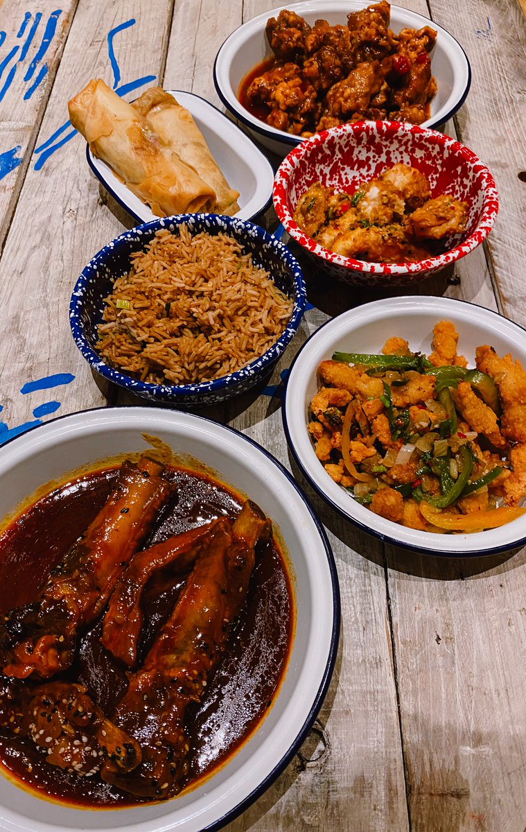 So, this lasted approximately 7 minutes after the picture was taken. We vacuumed it down. Absolutely delicious <a href="/Nortonios/">Josh Norton</a> 😋😋😋