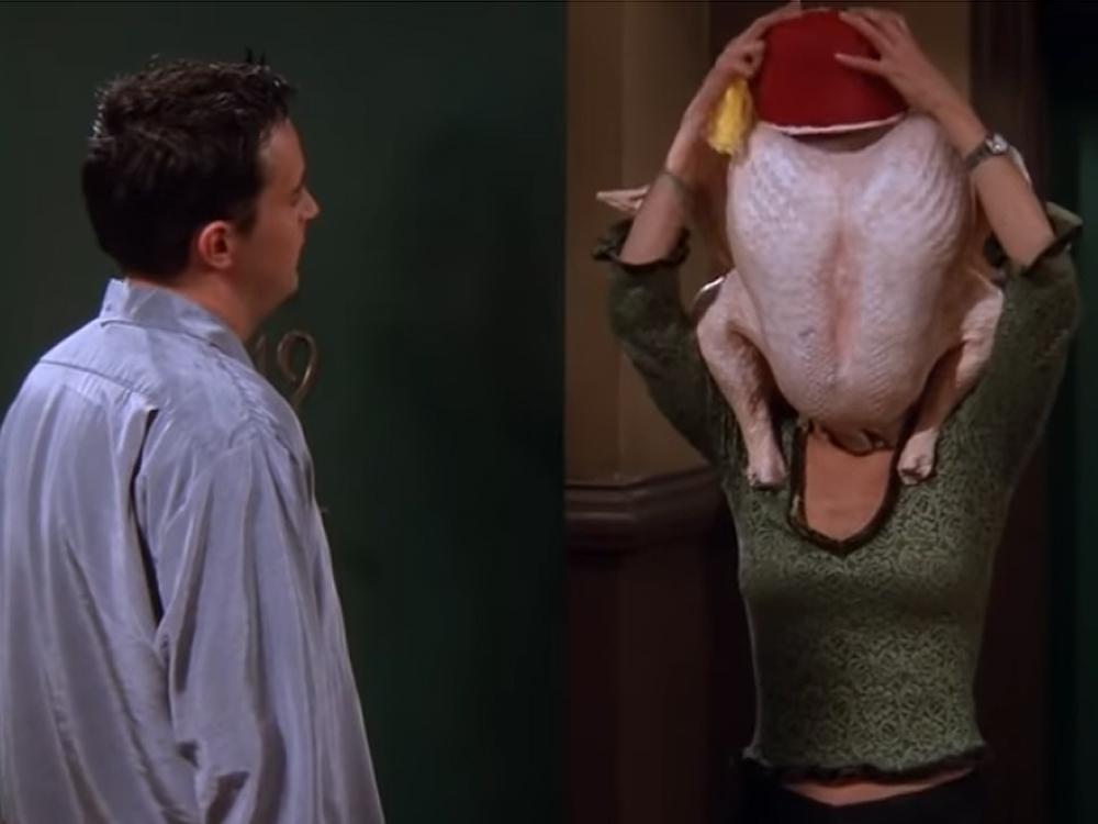 Courteney Cox recreates iconic Friends turkey scene in Thanksgiving message