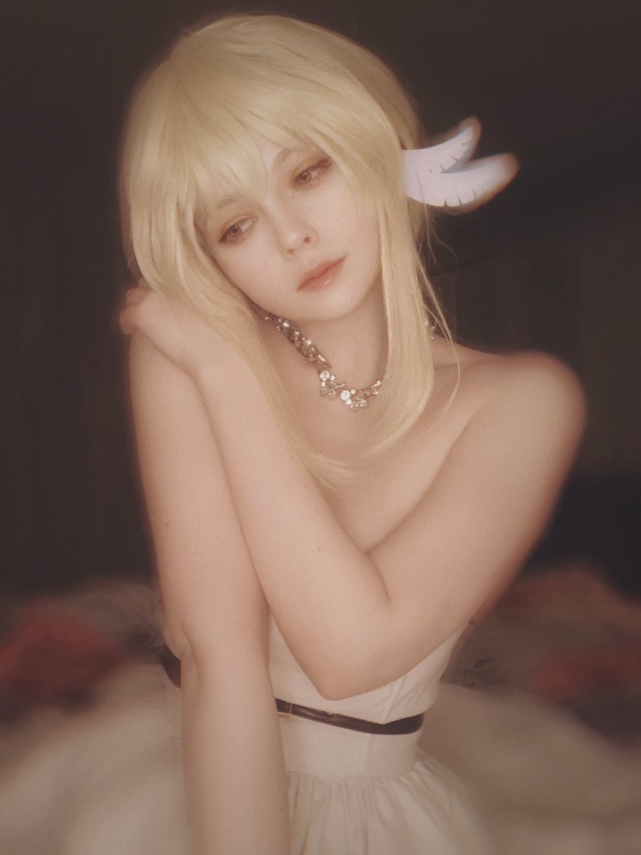 omg the response to Lumine is 😳😳😳

giving y’all two more pics of your dear Traveler! 

#原神 #genshinimpact #lumine https://t.co/Wzu2Nu2ac1